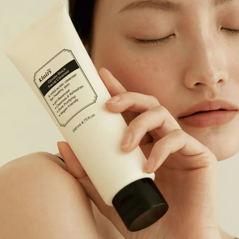 KLAIRS | Gentle Black Facial Cleanser - 140ml - InternationalCosmetic