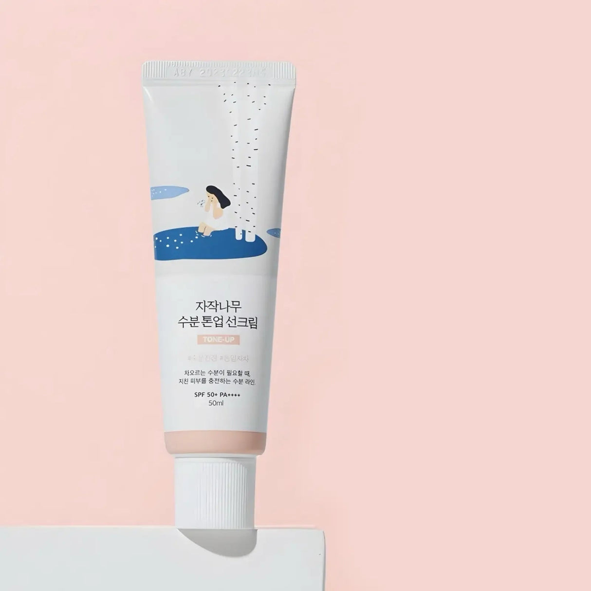ROUND LAB | Birch Juice Moisturizing Tone-Up Sun Screen SPF50+ - 50 ml - InternationalCosmetic