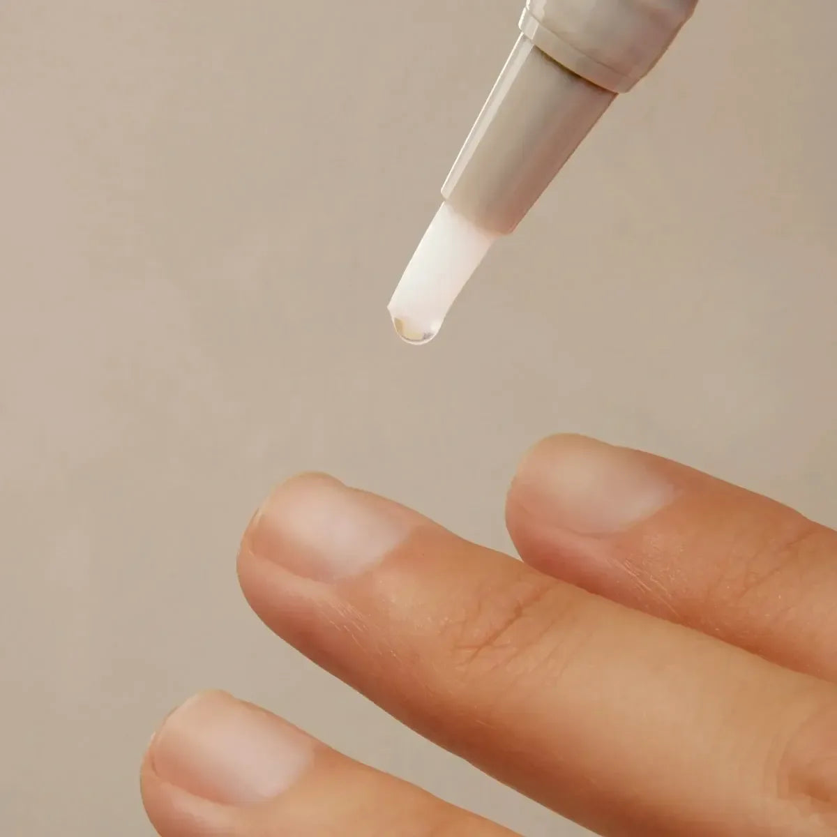 ISDIN | SI-NAILS® Fortalecedor de uñas - 2.5ml - InternationalCosmetic