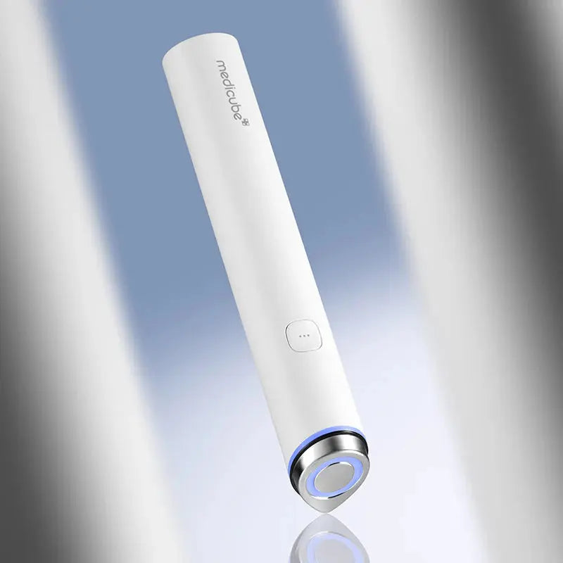 MEDICUBE | AGE-R Booster Pro Mini - White