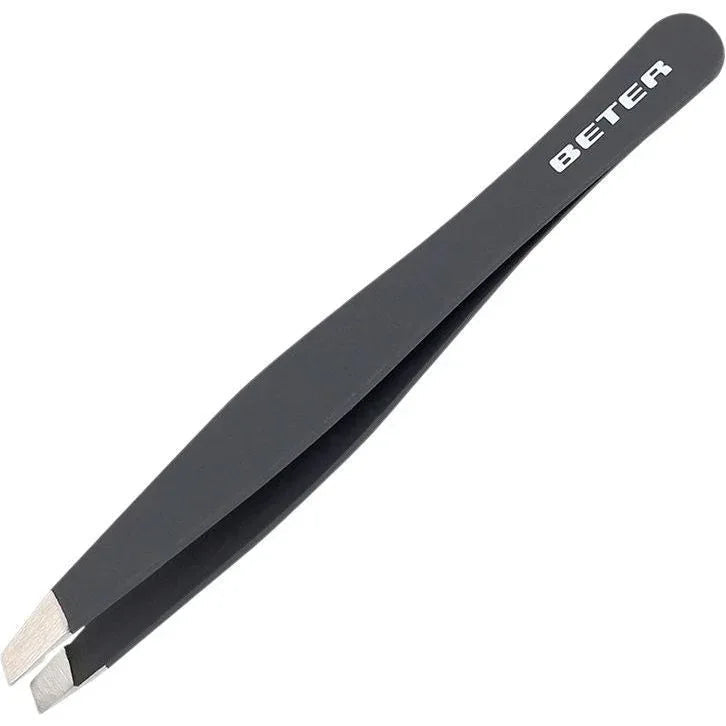 BETER | Pinza de Depilar Punta Oblicua Soft Touch - InternationalCosmetic
