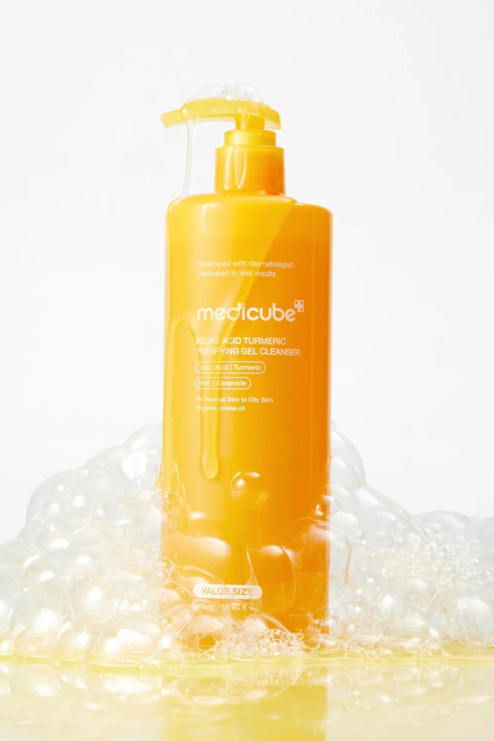 MEDICUBE | Kojic Acid Turmeric Purifying Gel Cleanser - 500ml