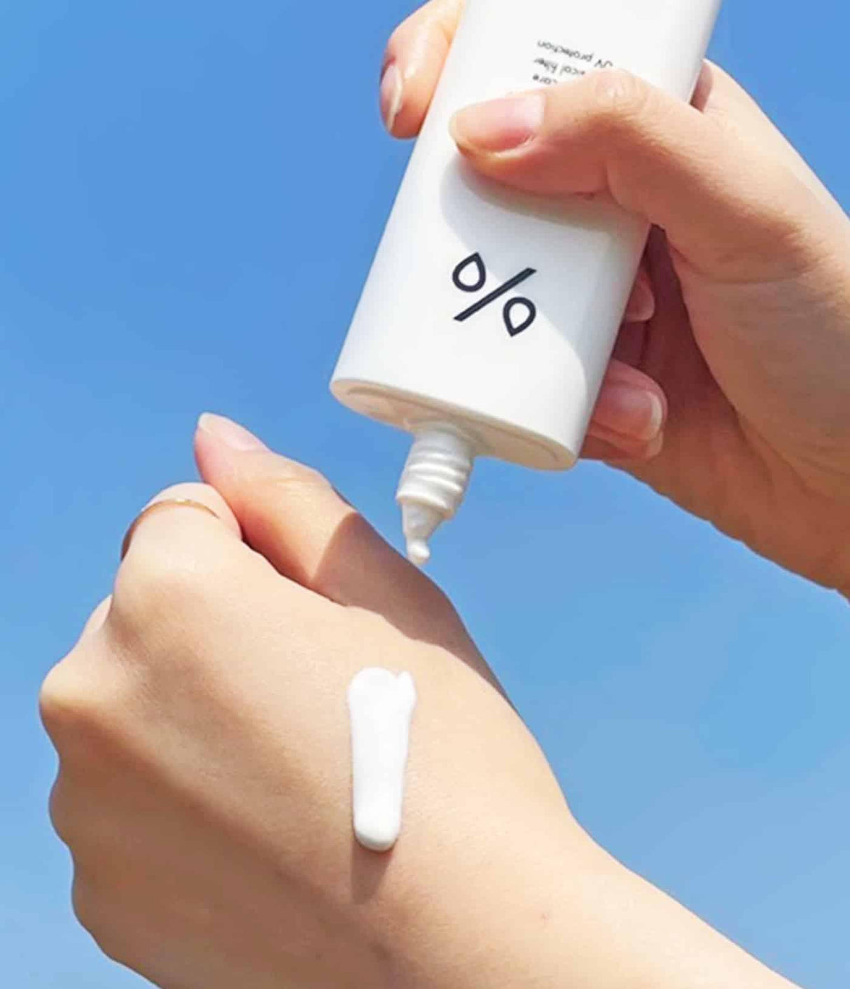 DR. CEURACLE | 5α Control No-sebum Sun Lotion SPF50+ - 50ml - InternationalCosmetic