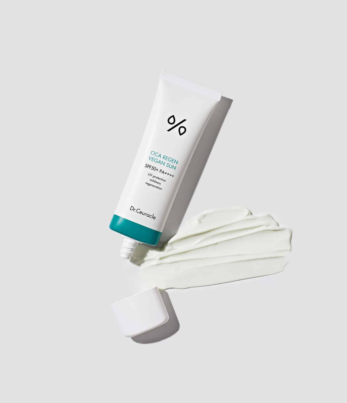 DR. CEURACLE | Cica Regen Vegan Sun SPF50+ (OUTLET) - 50ml - InternationalCosmetic