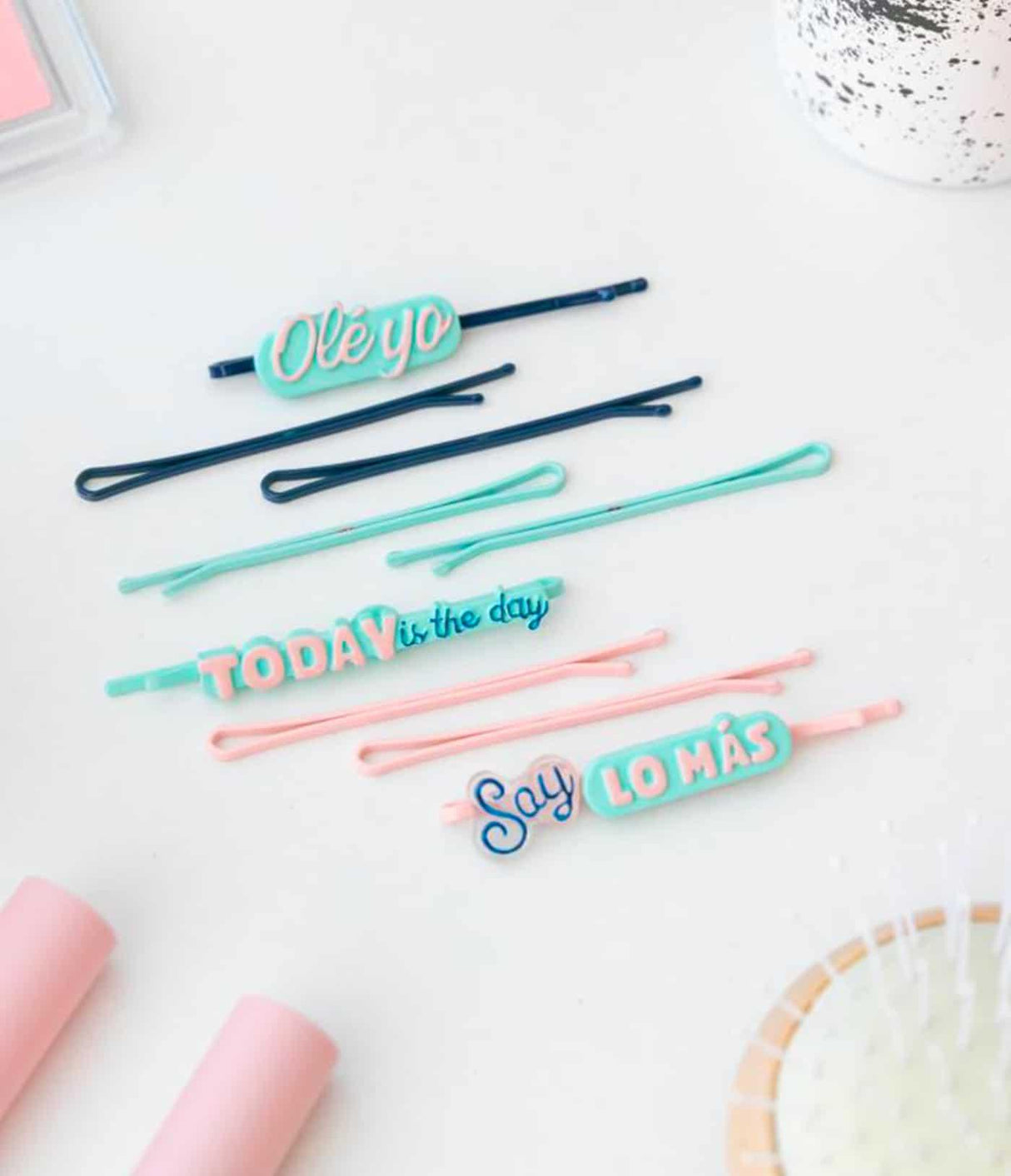 BETER | Clips Planos Frases Wonder (9 unidades) - InternationalCosmetic