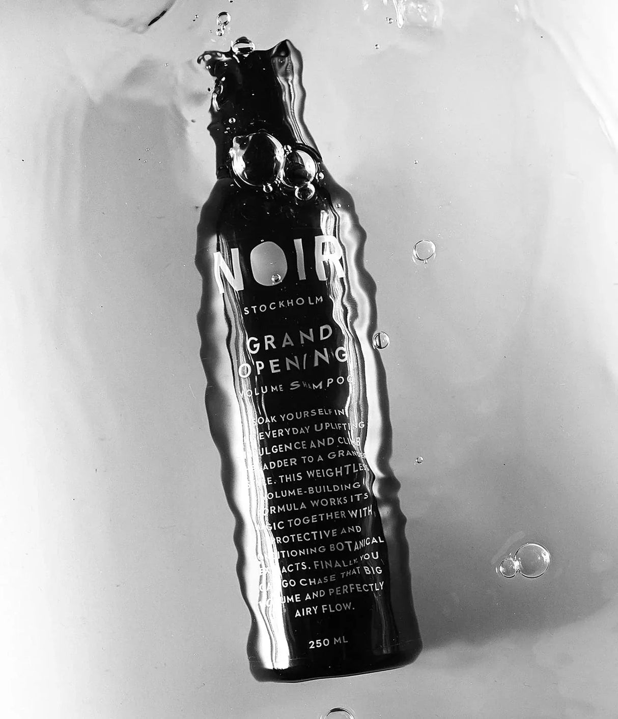 NOIR STOCKHOLM | Grand Opening Volume Shampoo - 250ml - InternationalCosmetic