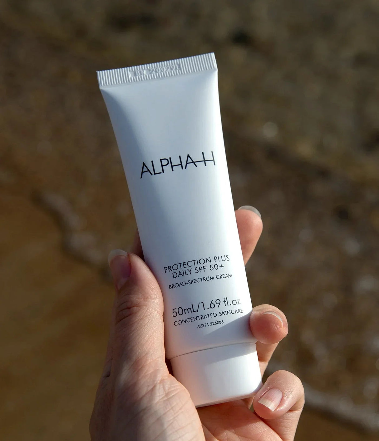 ALPHA-H | Protection Plus Daily SPF50+ - 50ml - InternationalCosmetic