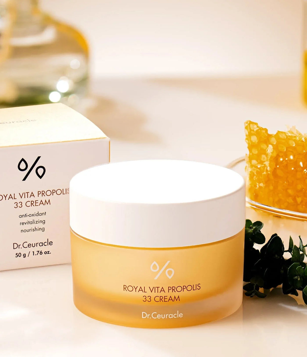 DR. CEURACLE | Royal Vita Propolis 33 Cream - 50ml - InternationalCosmetic