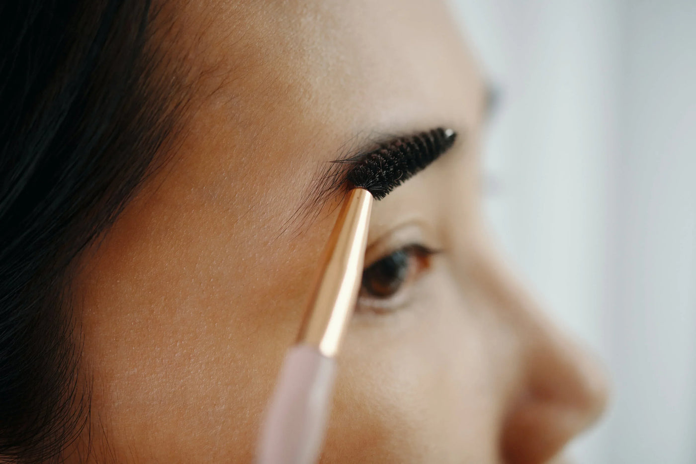 Crecimiento de cejas - InternationalCosmetic