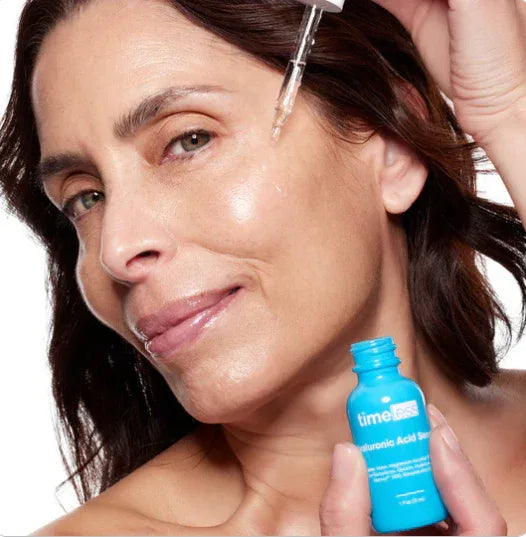 TIMELESS | Hyaluronic Acid Serum + Vitamin C - InternationalCosmetic
