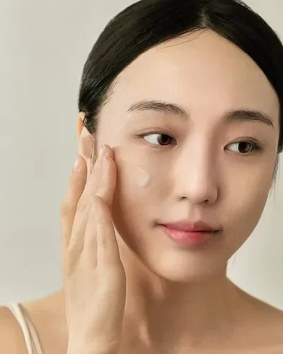 BEAUTY OF JOSEON | Light On Serum : Centella + Vita C Mini - 10ml - InternationalCosmetic