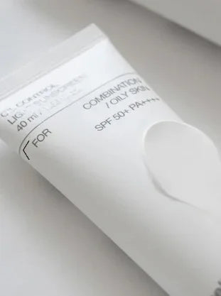CELIMAX |  Oil Control Light Sunscreen SPF 50+ - 40ml - InternationalCosmetic