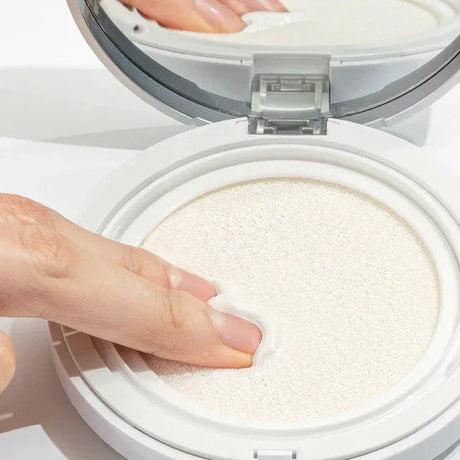 MARY & MAY | Vegan Niacinamide Panthenol Sun Cushion SPF50+ - 25 gr - InternationalCosmetic