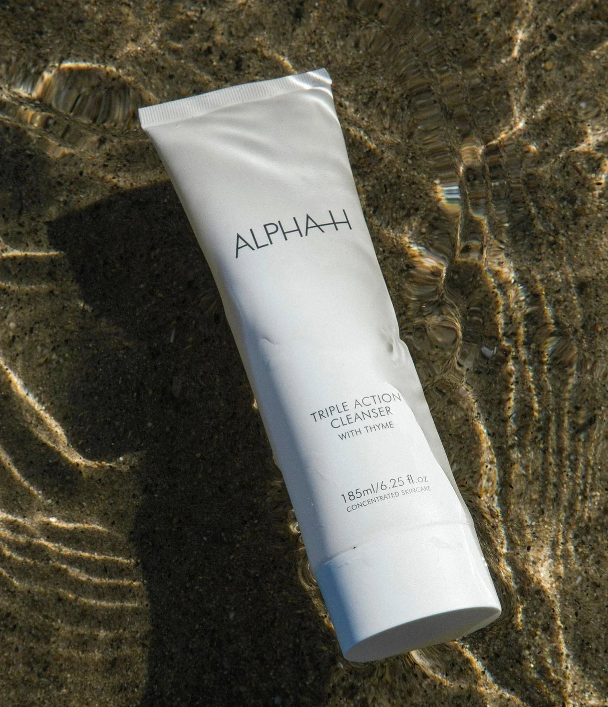 ALPHA-H | Triple Action Cleanser - InternationalCosmetic